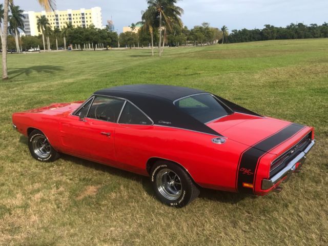 1969 Dodge Charger R/T - photo 2
