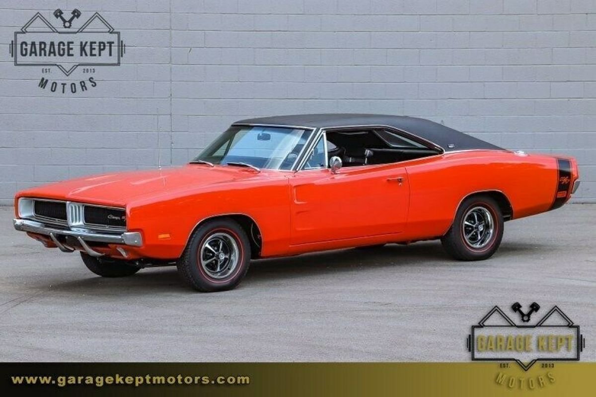 1969 Dodge Charger R/T SE - photo 12