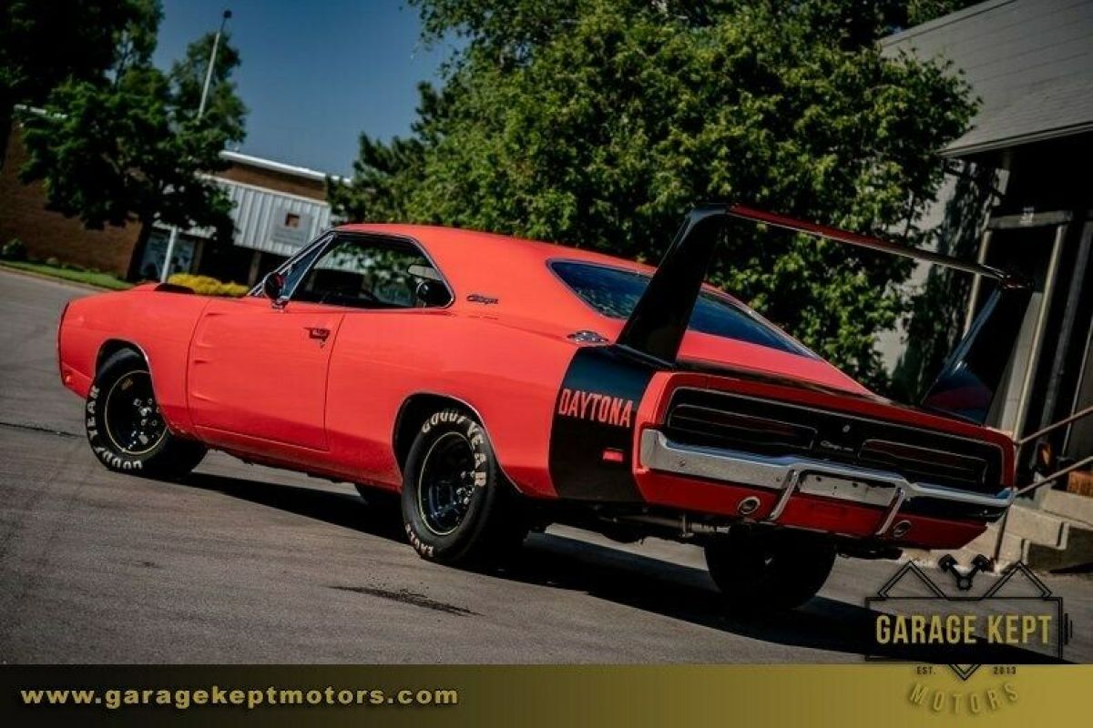 1969 Dodge Charger R/T SE - photo 7