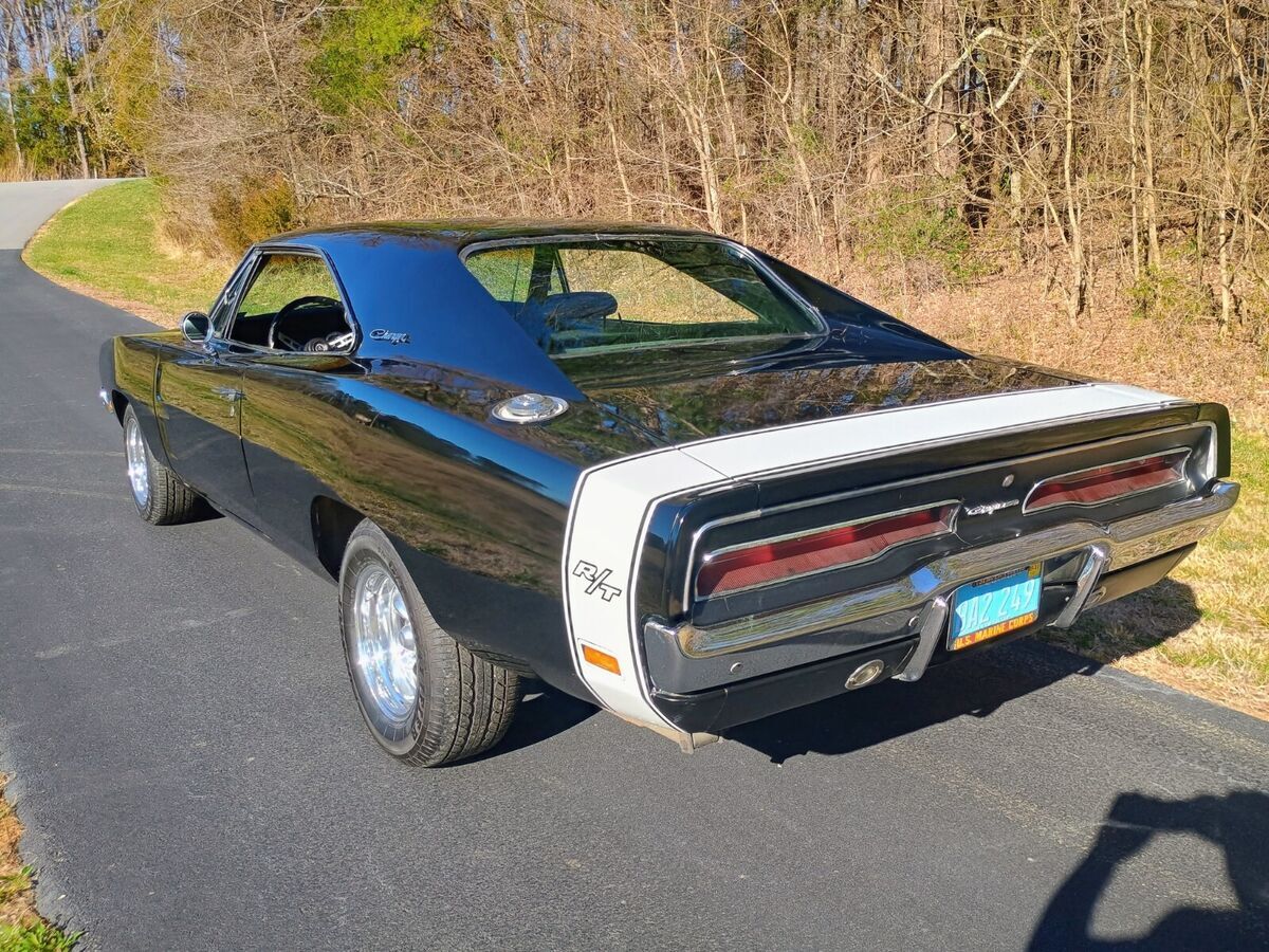 1969 Dodge Charger SE - photo 12