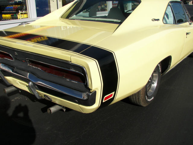 1969 Dodge Charger - photo 13