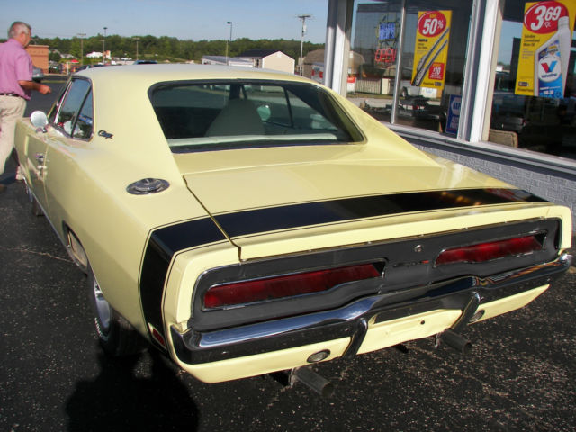 1969 Dodge Charger - photo 5