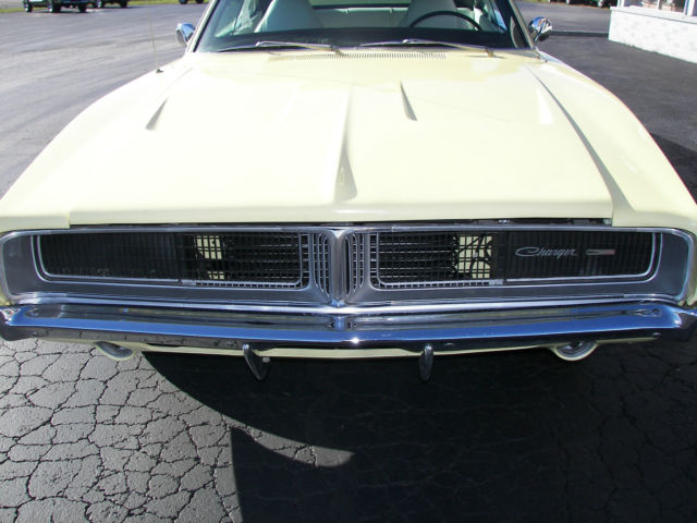 1969 Dodge Charger - photo 9