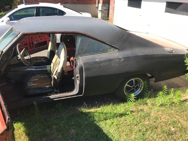 1969 Dodge Charger - photo 9