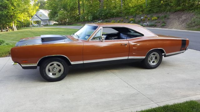 1969 Dodge Coronet - photo 2