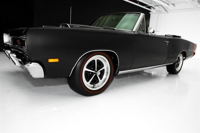 1969 Dodge Coronet Black R/T 440ci Frame-Off - photo 11