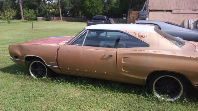 1969 Dodge Coronet - photo 2