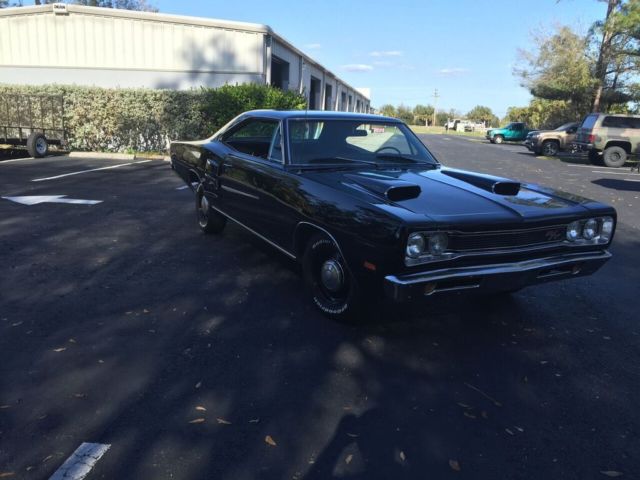 1969 Dodge Coronet - photo 2