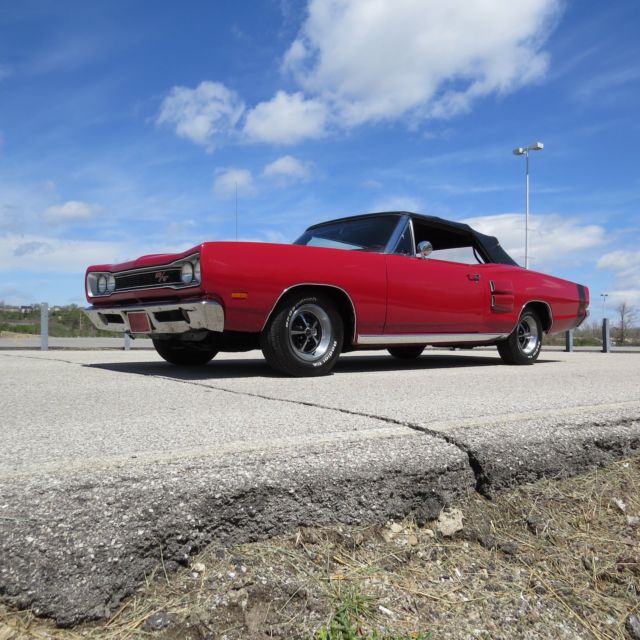 1969 Dodge Coronet - photo 2