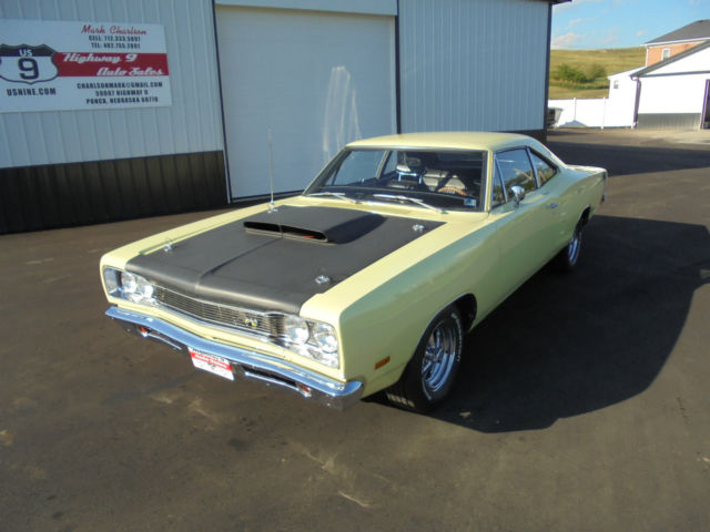 1969 Dodge Coronet - photo 2