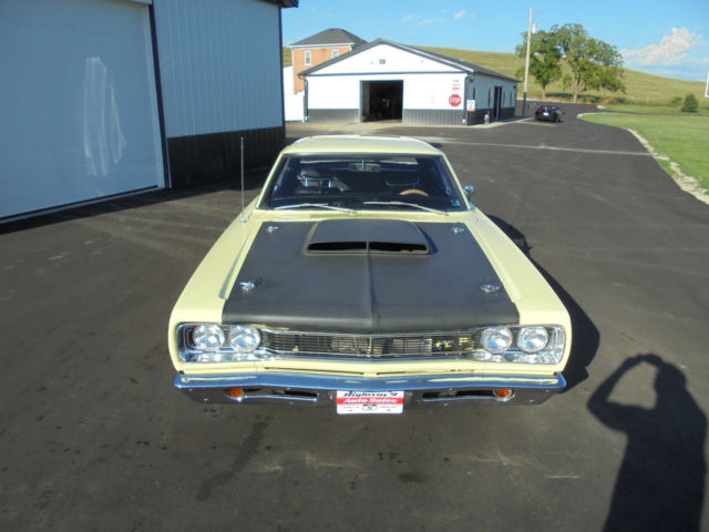 1969 Dodge Coronet - photo 4
