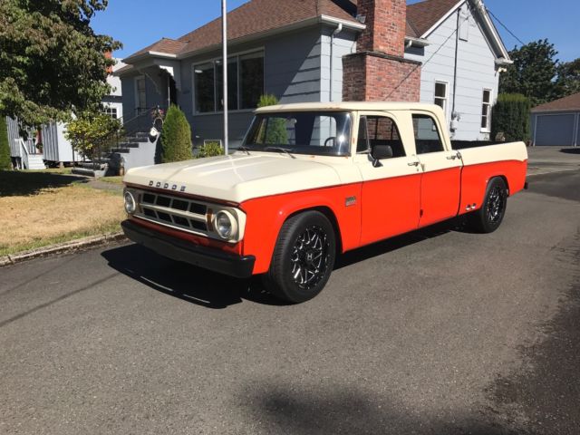 1969 Dodge D200 Crew cab 1969 Dodge Power Wagon