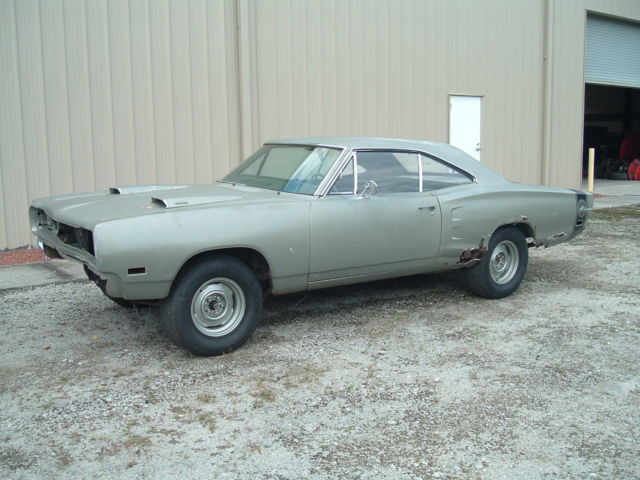 1969 DODGE SUPER BEE-NO RESERVE-383-NUMBERS MATCH ENGINE-N96 RAMCHARGER HOOD 1969 Dodge Coronet SUPER BEE