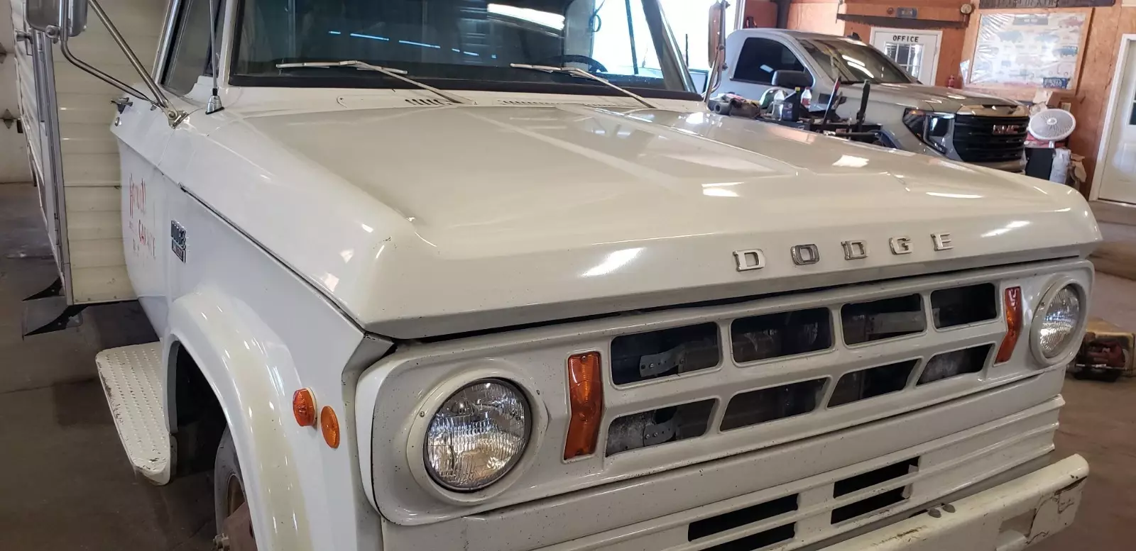 1969 Dodge Other Pickups - photo 6