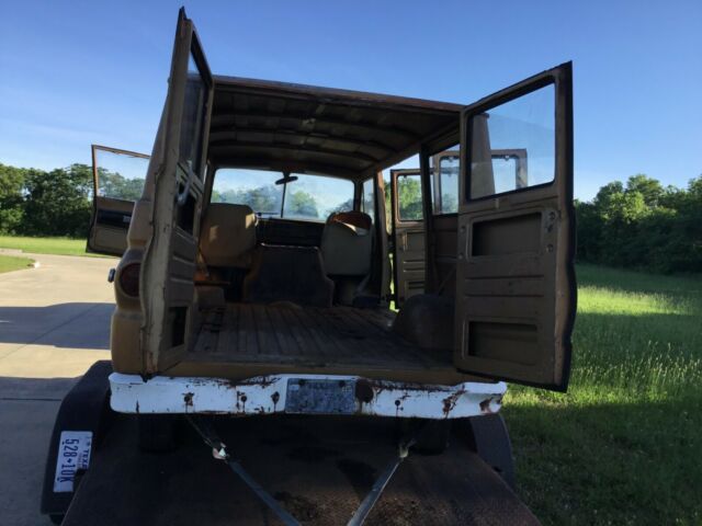 1969 Dodge A100 - photo 5