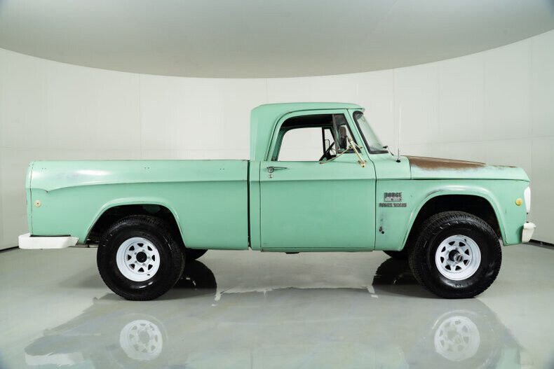 1969 Dodge W100 Power Wagon - photo 10