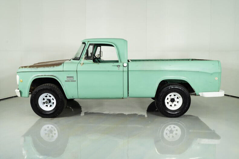 1969 Dodge W100 Power Wagon - photo 6