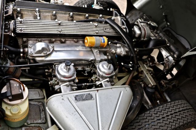 1969 Jaguar E-Type Coupe - photo 13