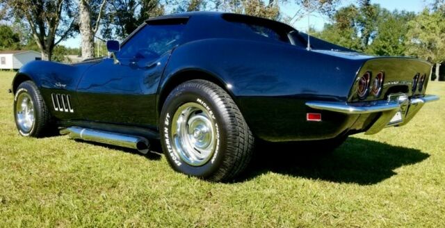 1969 Chevrolet Corvette - photo 9