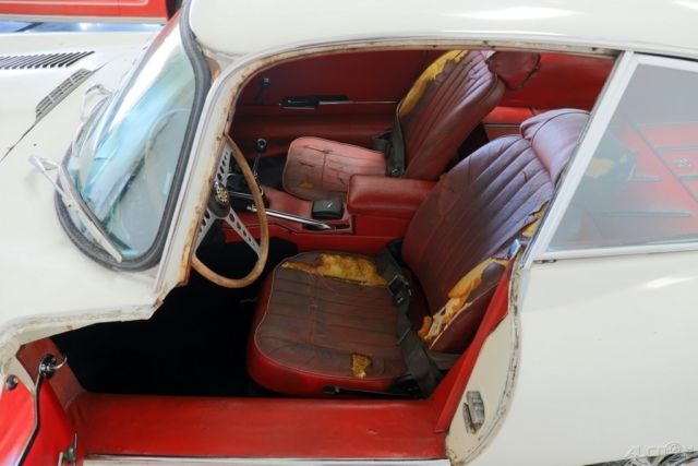 1969 Jaguar E-Type Coupe - photo 10