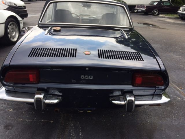 1969 Fiat 850 spider - photo 3