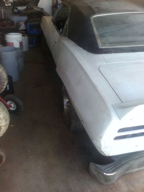 1969 Pontiac Firebird - photo 2