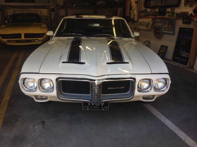1969 Pontiac Trans Am - photo 2