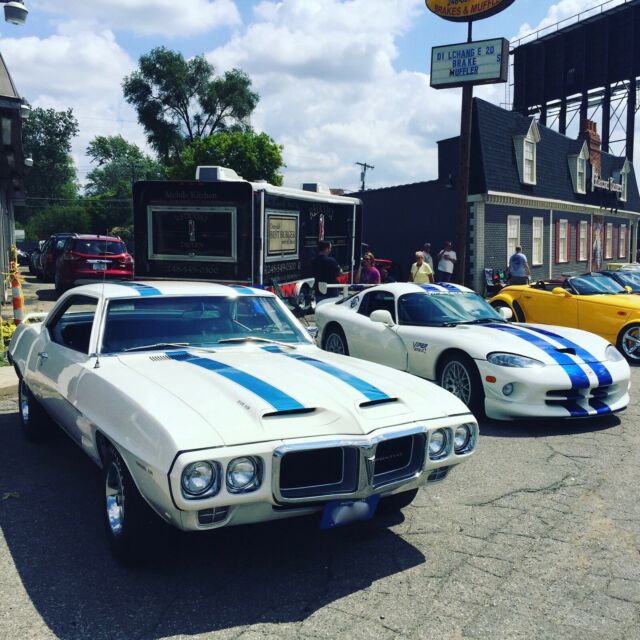 1969 Pontiac Trans Am - photo 4