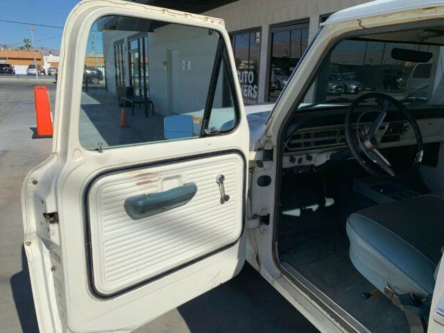 1969 Ford F-250 CUSTOM CAB - photo 11