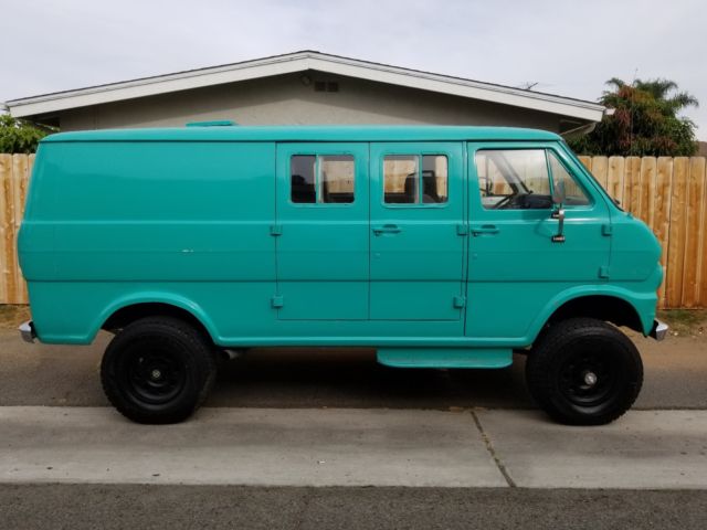 1969 Ford E-Series Van E200 4X4 ECONOLINE VAN - photo 2