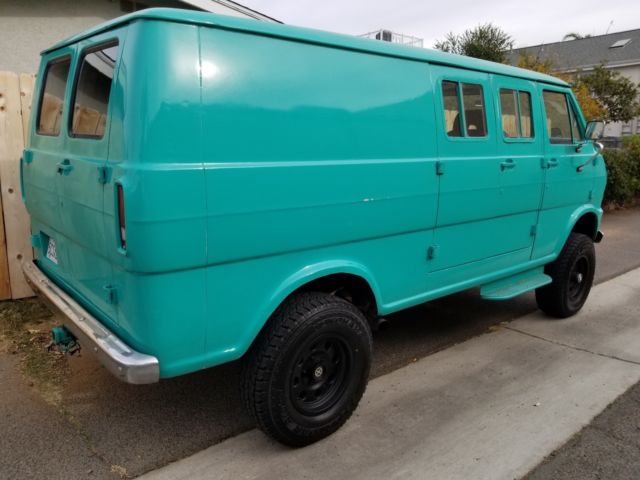 1969 Ford E-Series Van E200 4X4 ECONOLINE VAN - photo 3