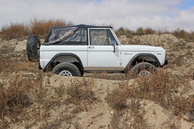 1969 Ford Bronco V8 SUV - photo 4