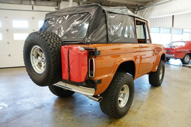 1969 Ford Bronco Wagon - photo 5