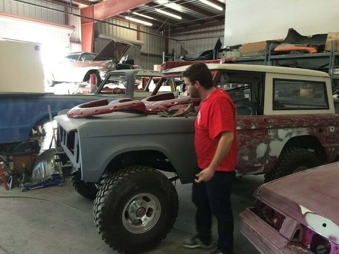 1969 Ford Bronco - photo 8