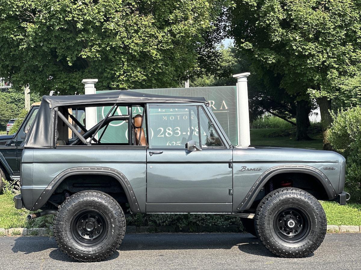 1969 Ford Bronco Convertible - photo 10