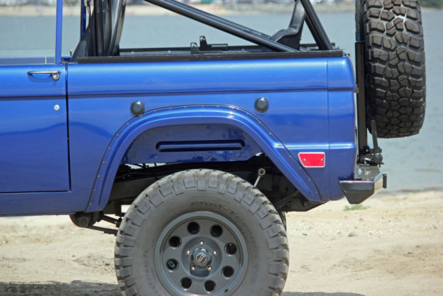 1969 Ford Bronco - photo 12