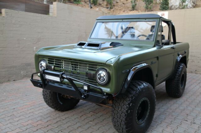 1969 FORD BRONCO RESTORED FULLY CUSTOM ONE OF A KIND TURN KEY DRIVER 1969 Ford Bronco