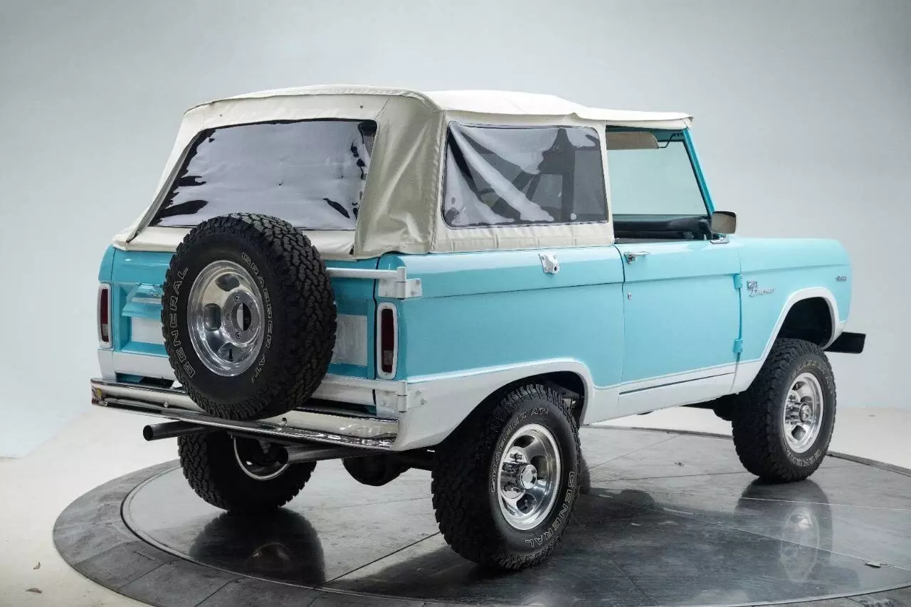 1969 Ford Bronco - photo 4