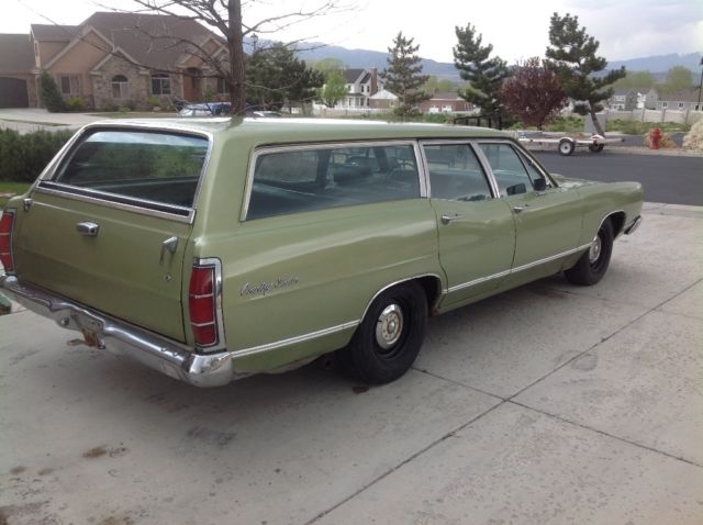 1969 Ford Other Country Sedan - photo 2