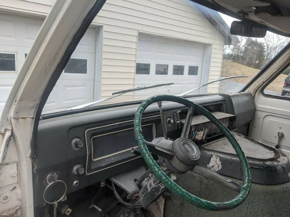 1969 Ford E-Series Van - photo 2