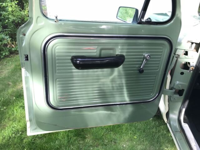 1969 Ford F-250 1 Owner only 41,752 MILES A/C CUSTOM CAB - photo 12