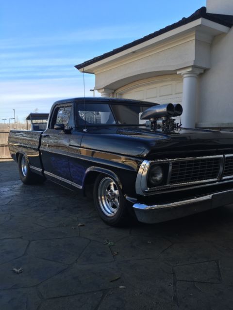 1969 Ford F-100