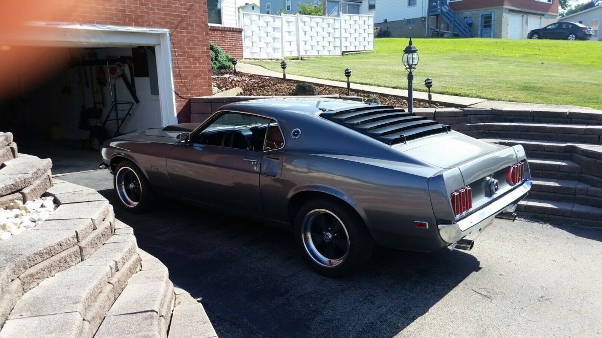 1969 Ford Mustang restomod - photo 7
