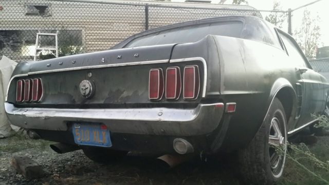 1969 Ford Mustang 2 Door Coupe Low Miles Runs Great 100% original 1969 Ford Mustang