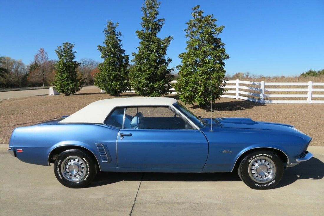 1969 Ford Mustang 302 Automatic Nicely Restored Coupe - photo 2