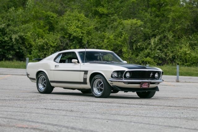 1969 Ford Mustang Boss 302 Free Shipping Until January 1 - photo 12