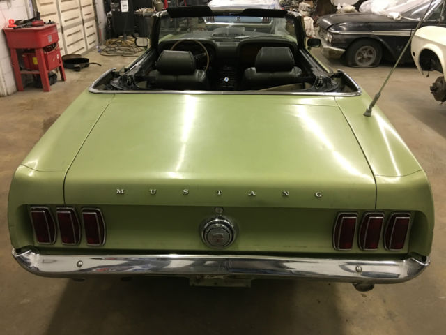 1969 Ford Mustang 351 4 speed Convertible -- Hello Beautiful !! - photo 5