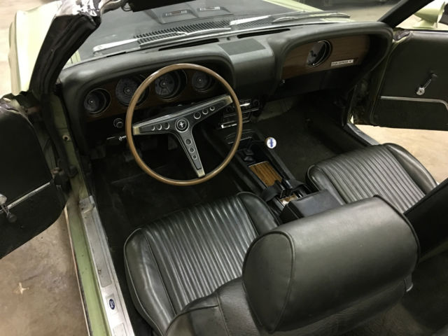 1969 Ford Mustang 351 4 speed Convertible -- Hello Beautiful !! - photo 8