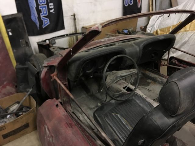 1969 Ford Mustang CANDY APPLE RED CONVERTIBLE 302 V-8 - photo 3