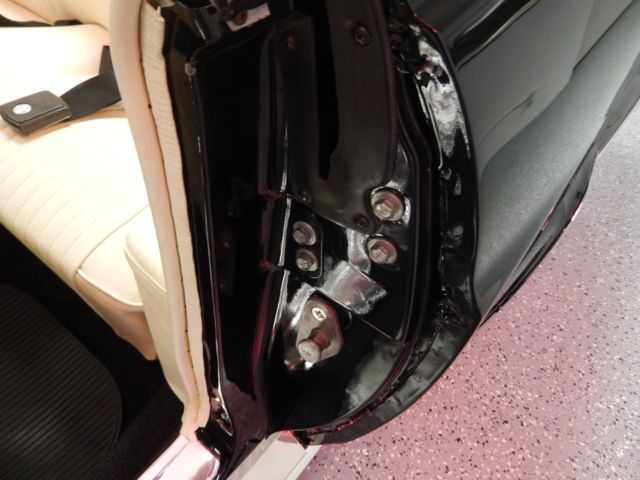1969 Ford Mustang Buckets with Console - photo 11